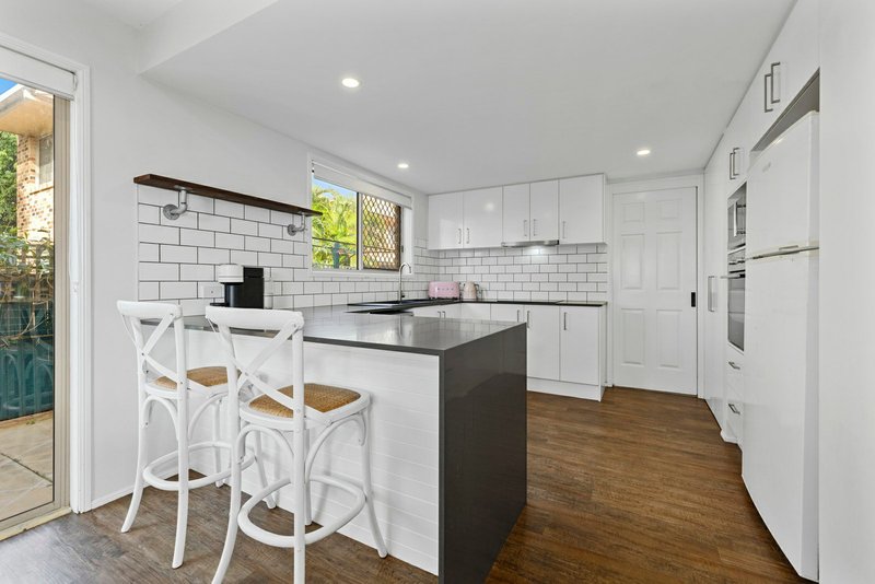 Photo - 4/13-17 Beach Street, Kingscliff NSW 2487 - Image 5