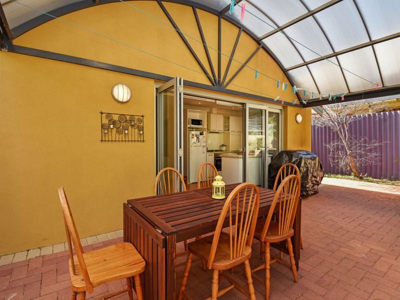 Photo - 4/13 Alga Street, Scarborough WA 6019 - Image 10