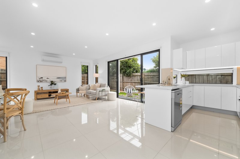 Photo - 4/13 Athol Court, Langwarrin VIC 3910 - Image 14
