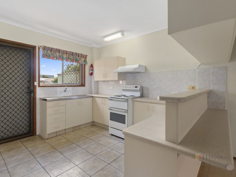 Photo - 4/13 Bruce Avenue, Paradise Point QLD 4216 - Image 8