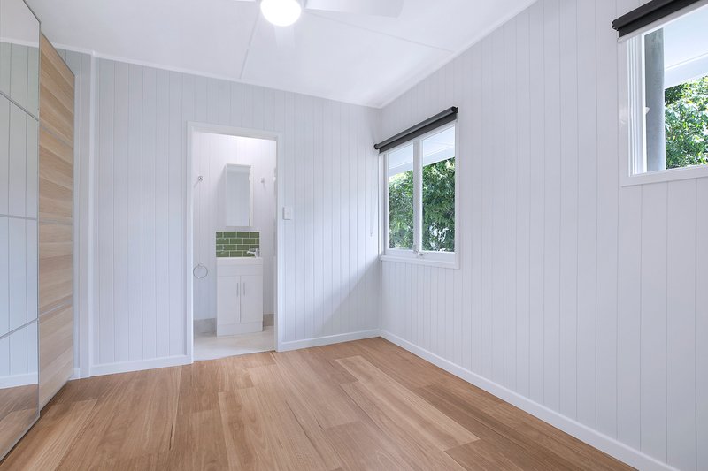 Photo - 4/13 Cremorne Road, Kedron QLD 4031 - Image 5