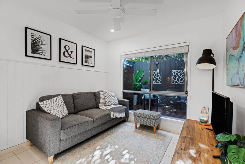 Photo - 4/13 Dulin Street, Maroochydore QLD 4558 - Image 4