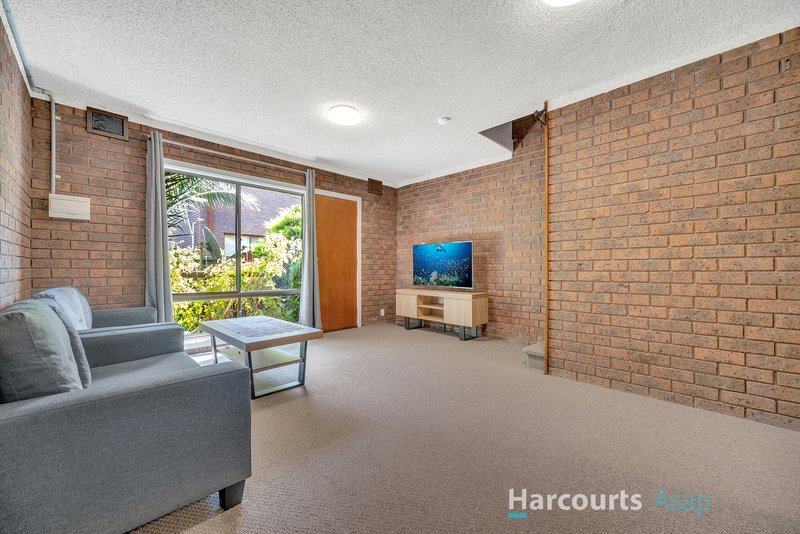 Photo - 4/13 Hemmings Street, Dandenong VIC 3175 - Image 3