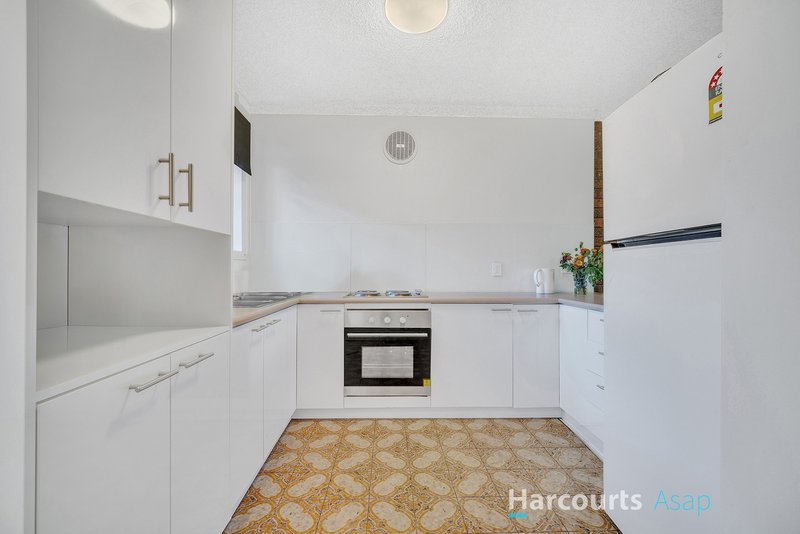 Photo - 4/13 Hemmings Street, Dandenong VIC 3175 - Image 4