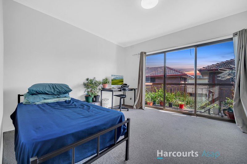 Photo - 4/13 Hemmings Street, Dandenong VIC 3175 - Image 6