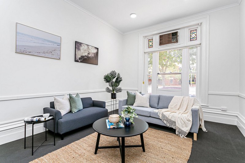 Photo - 4/13 Hutt Street, Adelaide SA 5000 - Image 3