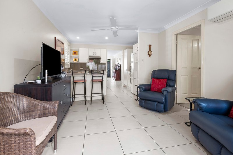 Photo - 4/13 Martin Street, Warners Bay NSW 2282 - Image 3