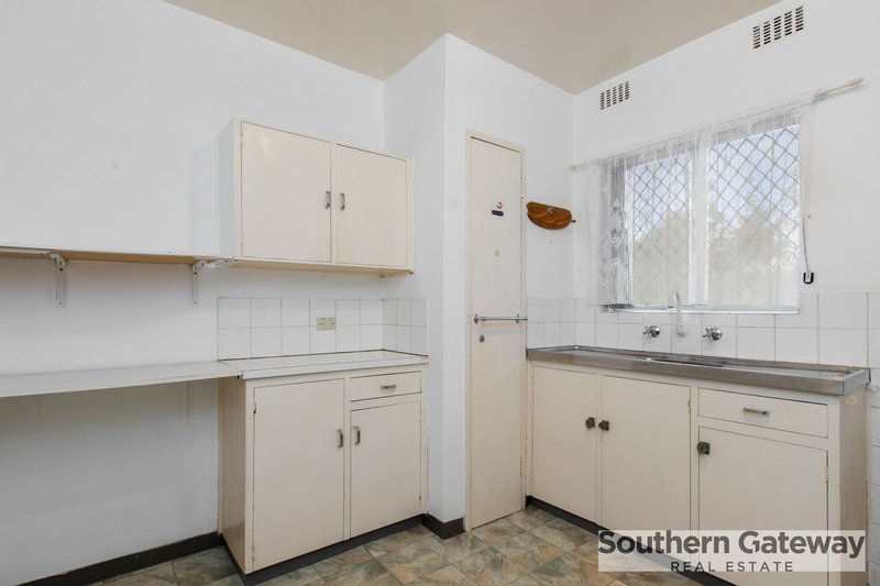 Photo - 4/13 Milton Place, Orelia WA 6167 - Image 4