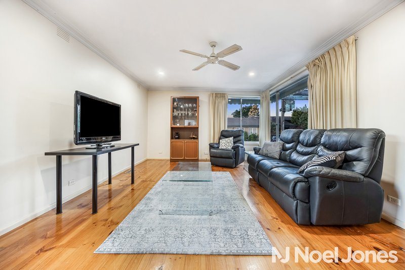 Photo - 4/13 Northcote Avenue, Balwyn VIC 3103 - Image 2