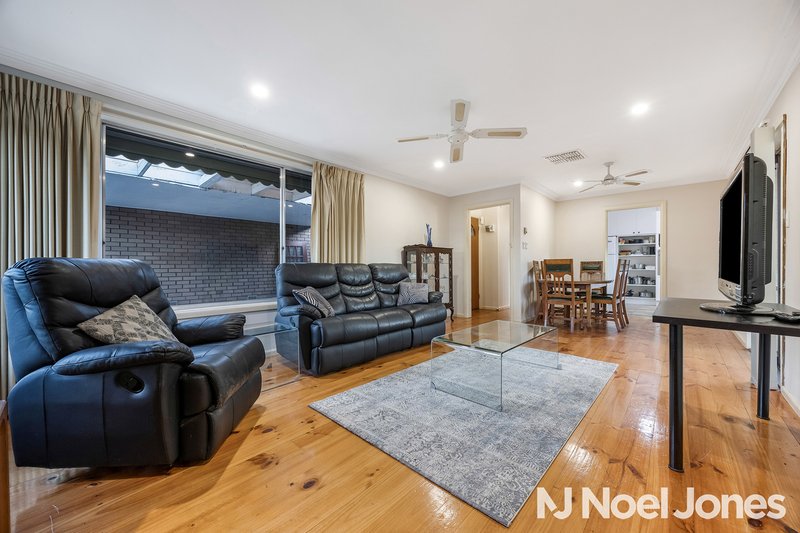 Photo - 4/13 Northcote Avenue, Balwyn VIC 3103 - Image 3