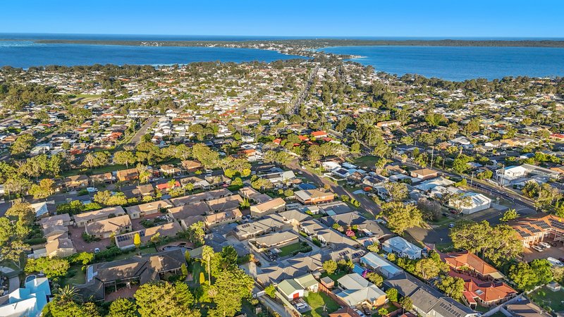 Photo - 4/13 Skyline Street, Gorokan NSW 2263 - Image 1