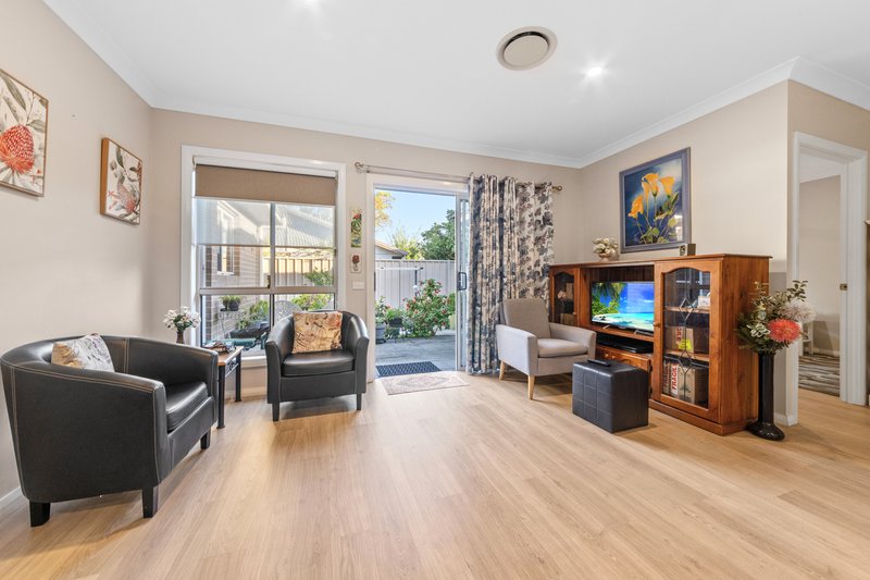 Photo - 4/13 Skyline Street, Gorokan NSW 2263 - Image 6