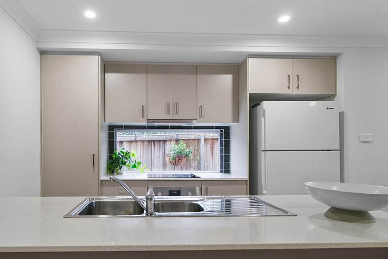Photo - 4/13 St Andrews Way, Fletcher NSW 2287 - Image 3