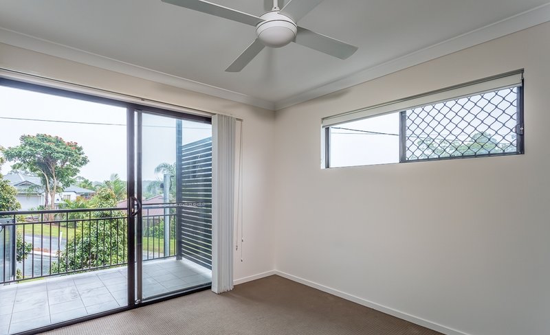 Photo - 4/13 Walkers Road, Everton Hills QLD 4053 - Image 5