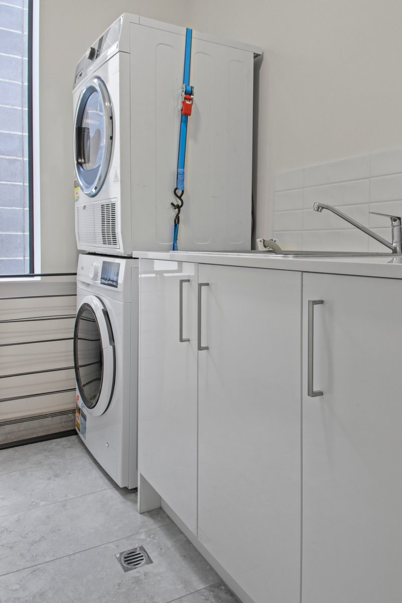 Photo - 4/13 York Street, Geelong VIC 3220 - Image 5