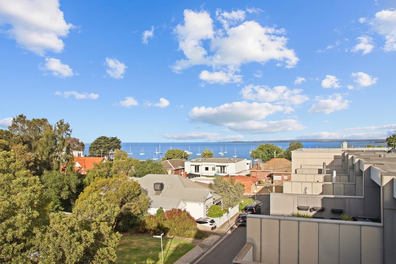 Photo - 4/13 York Street, Geelong VIC 3220 - Image 10