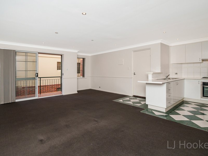 Photo - 41/30 Bishops Row, East Perth WA 6004 - Image 5