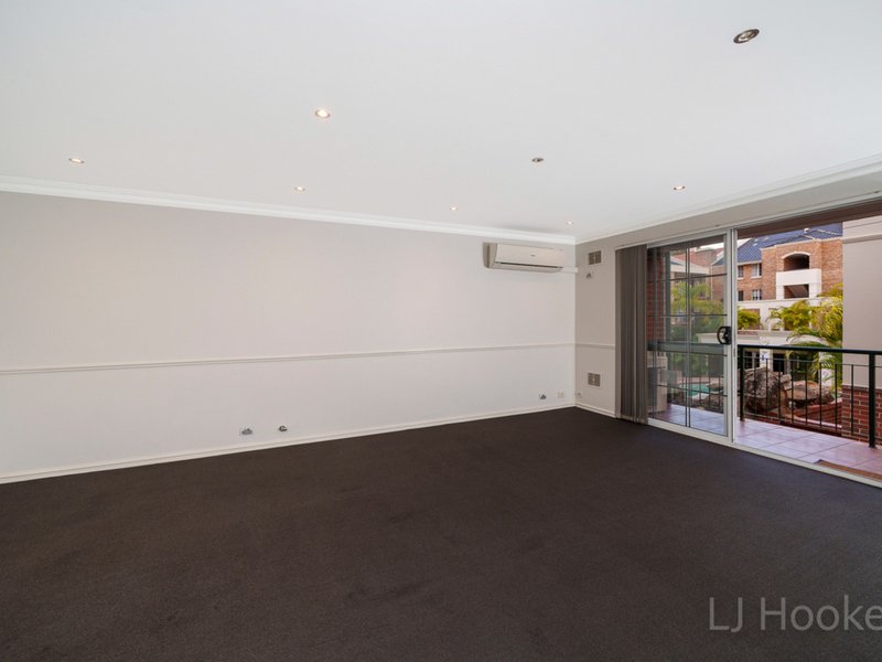 Photo - 41/30 Bishops Row, East Perth WA 6004 - Image 11