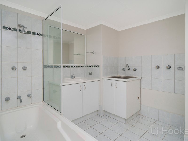 Photo - 41/30 Bishops Row, East Perth WA 6004 - Image 19