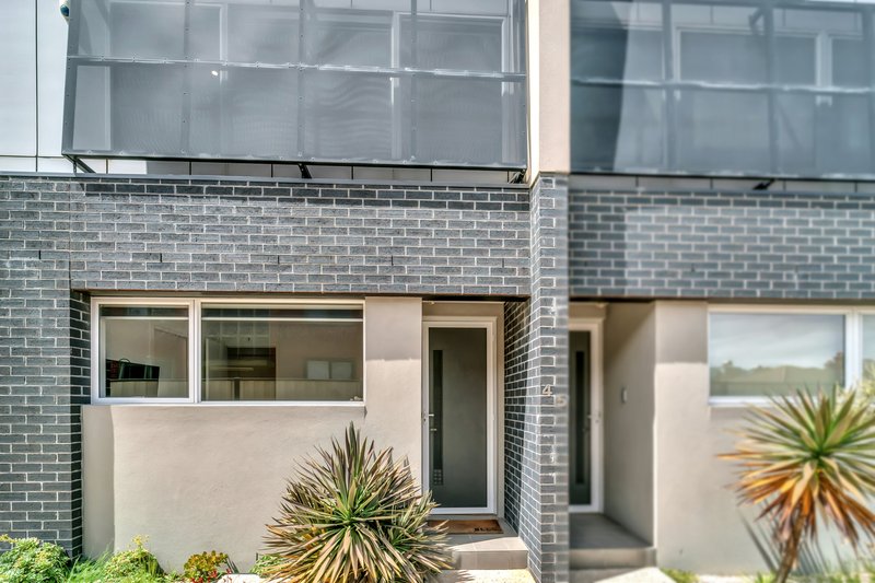 Photo - 4/130 Mitchell Street, Brunswick East VIC 3057 - Image 3