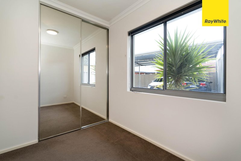 Photo - 4/130 Sydenham Street, Kewdale WA 6105 - Image 5