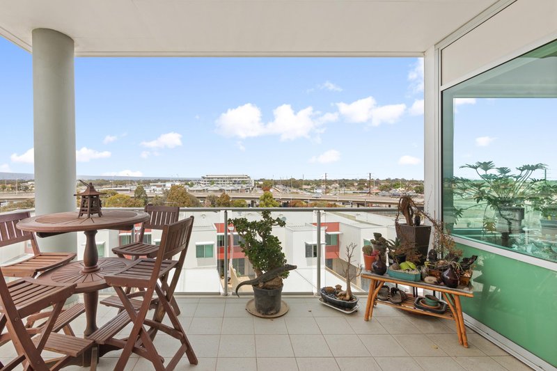 413/1-2 Tarni Court, New Port SA 5015