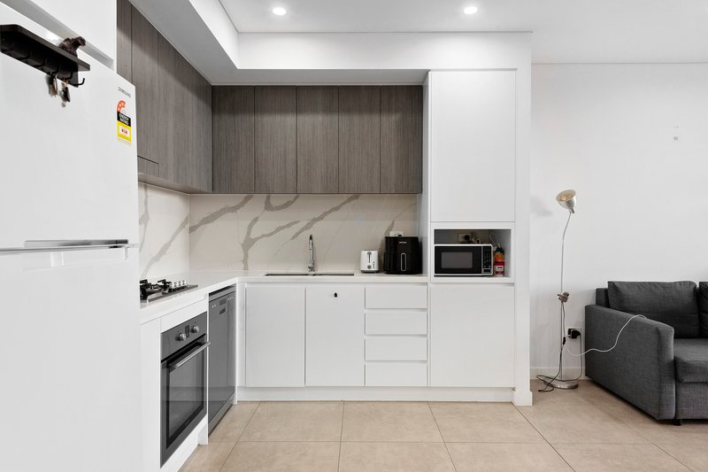 Photo - 413/1 Oxford Street, Blacktown NSW 2148 - Image 2