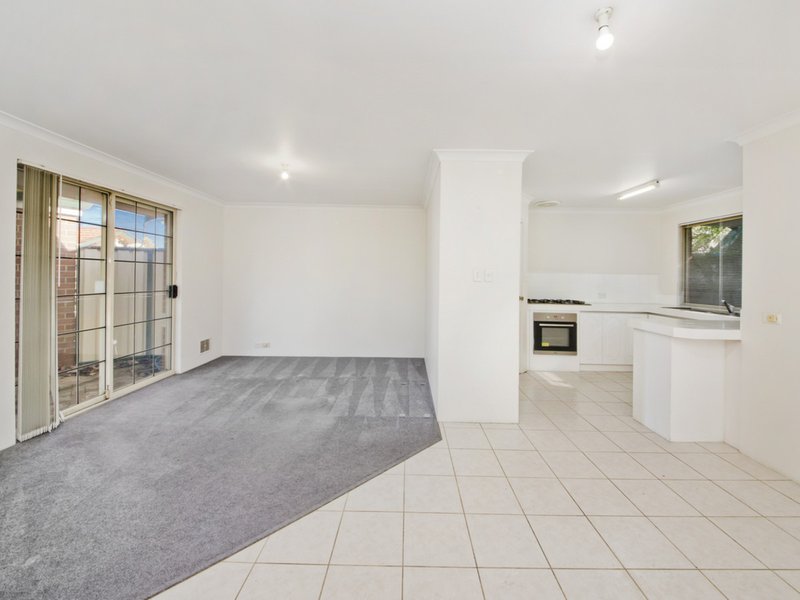 Photo - 4/132 Flinders Street, Yokine WA 6060 - Image 6