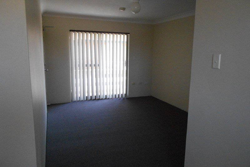 Photo - 4/132 Rothery Road, Corrimal NSW 2518 - Image 6