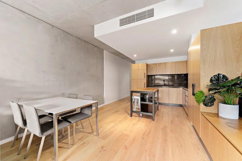 Photo - 413/27 Lonsdale Street, Braddon ACT 2612 - Image 4