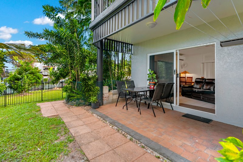 Photo - 4/133-135 Collins Avenue, Edge Hill QLD 4870 - Image 10