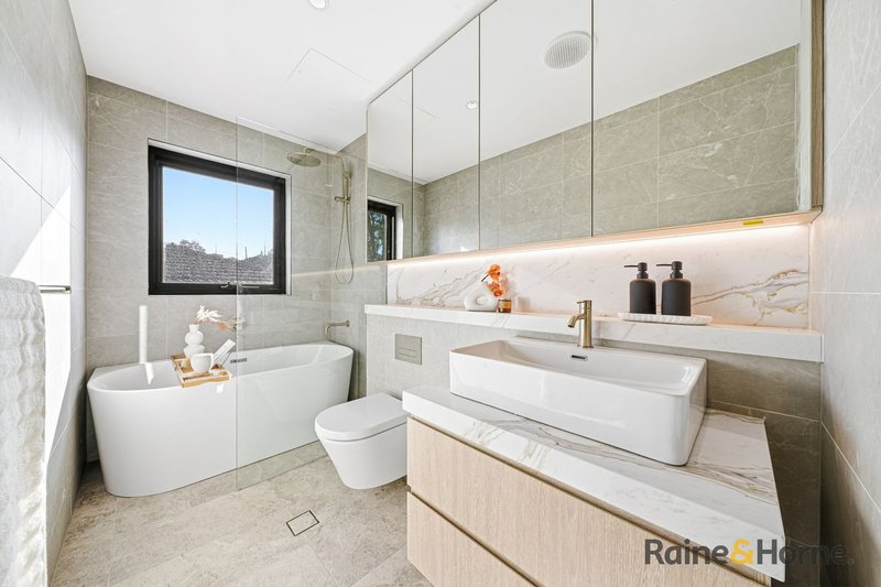 Photo - 4/135 Adderton Road, Carlingford NSW 2118 - Image 11