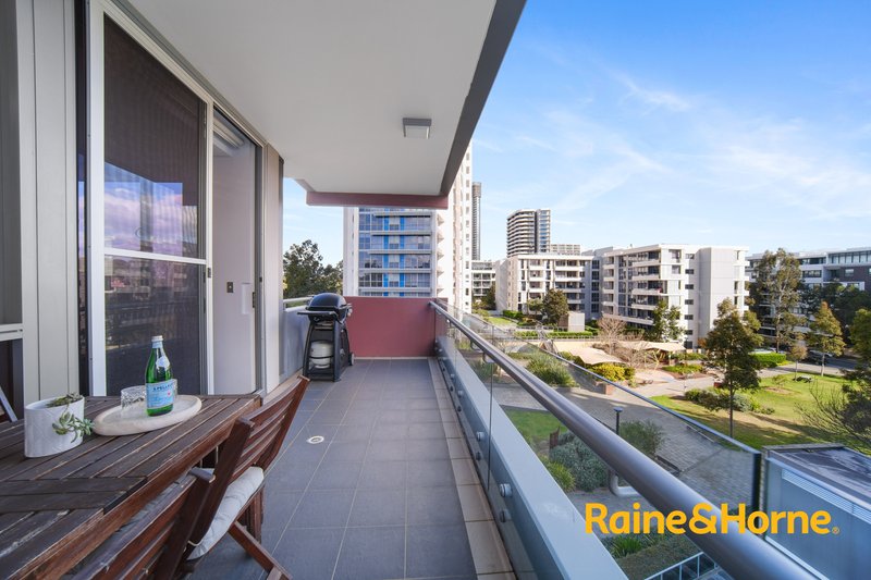 Photo - 413/56-58 Walker Street, Rhodes NSW 2138 - Image 2