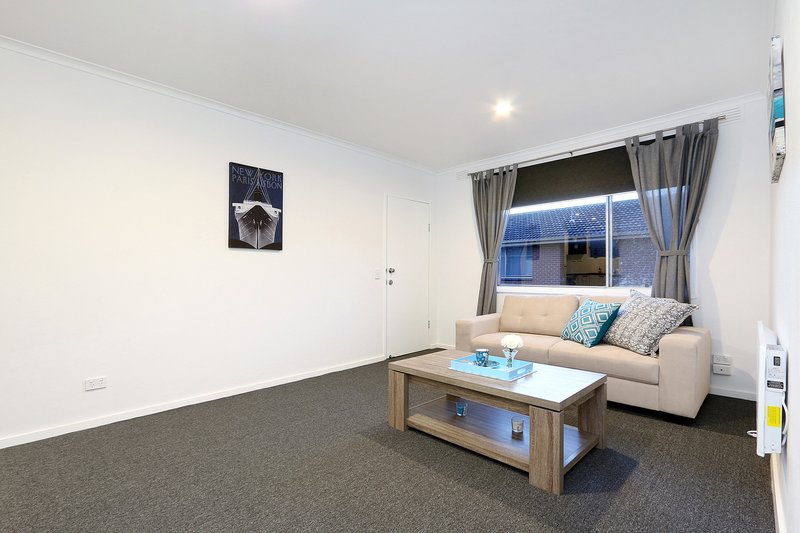 Photo - 4/136 Williams Street, Frankston VIC 3199 - Image 12