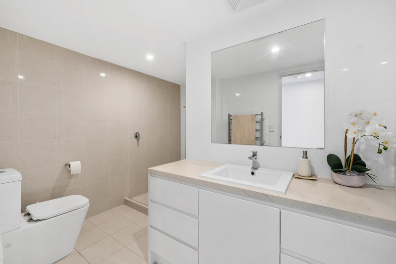 Photo - 41/36 Woodcliffe Crescent, Woody Point QLD 4019 - Image 20