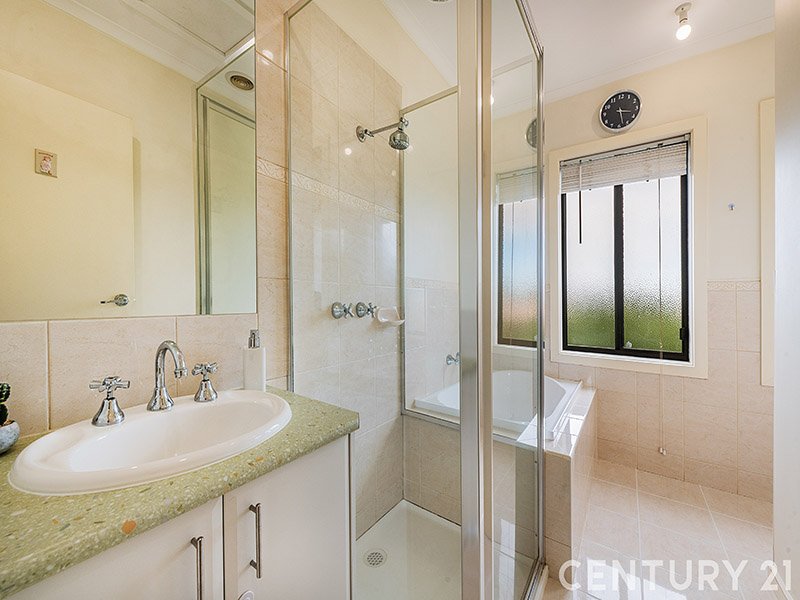 Photo - 4/1369 Centre Road, Clayton VIC 3168 - Image 6