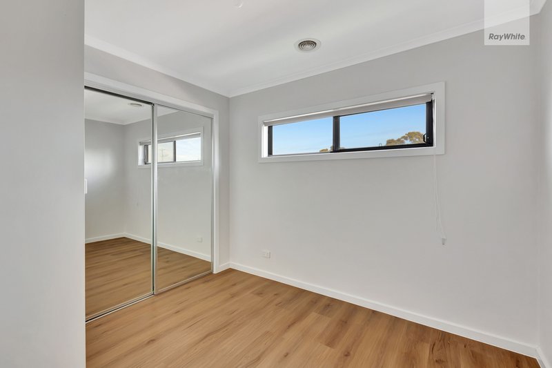 Photo - 4/137 Anderson Road, Albion VIC 3020 - Image 8