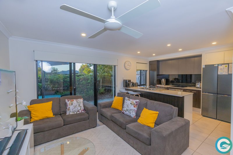 Photo - 41/370 Gainsborough Drive, Pimpama QLD 4209 - Image 1