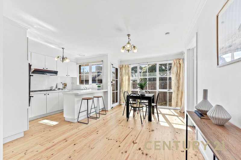 Photo - 4/1370 Heatherton Road, Dandenong VIC 3175 - Image 4