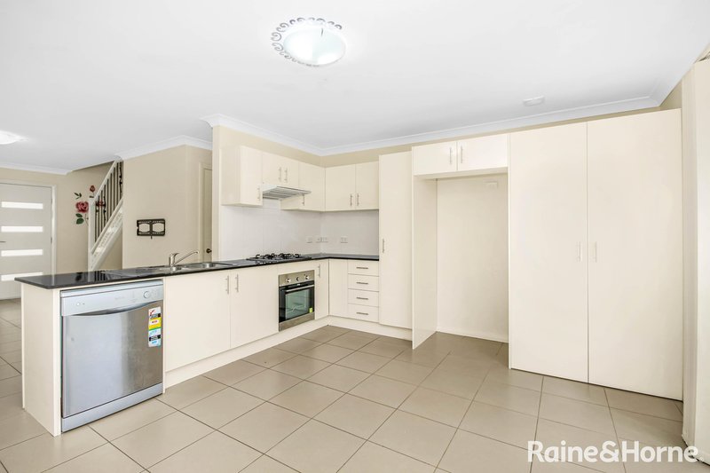 Photo - 4/138-140 Victoria Street, Werrington NSW 2747 - Image 3