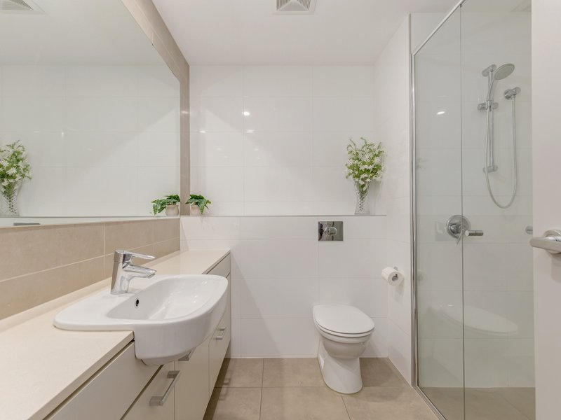 Photo - 41/38 Riverwalk Avenue, Robina QLD 4226 - Image 16