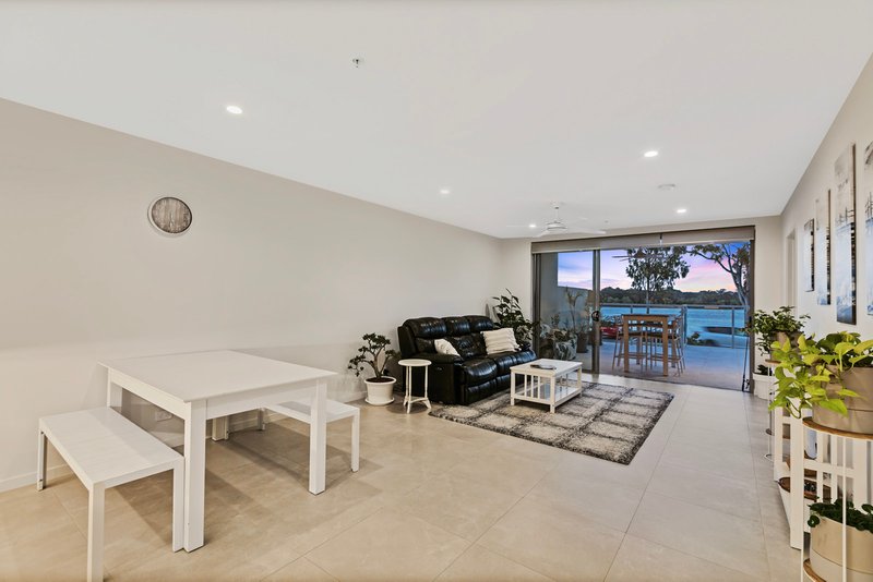 Photo - 4/139-141 Bradman Avenue, Maroochydore QLD 4558 - Image 8