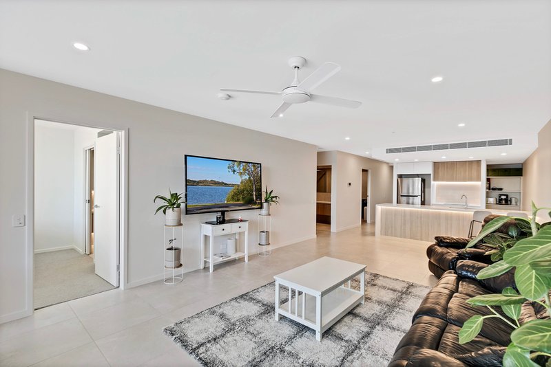 Photo - 4/139-141 Bradman Avenue, Maroochydore QLD 4558 - Image 9