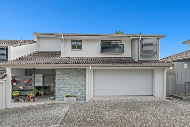 Photo - 4/139 Cotlew Street, Ashmore QLD 4214 - Image 1