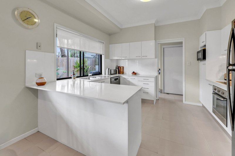 Photo - 4/139 Cotlew Street, Ashmore QLD 4214 - Image 6