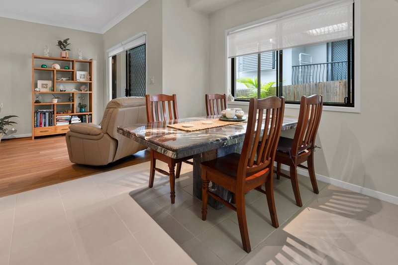 Photo - 4/139 Cotlew Street, Ashmore QLD 4214 - Image 8