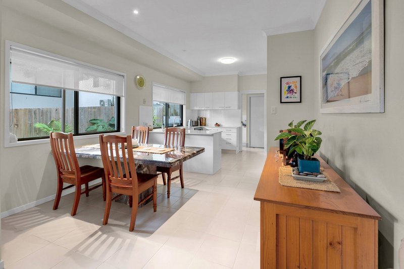 Photo - 4/139 Cotlew Street, Ashmore QLD 4214 - Image 11