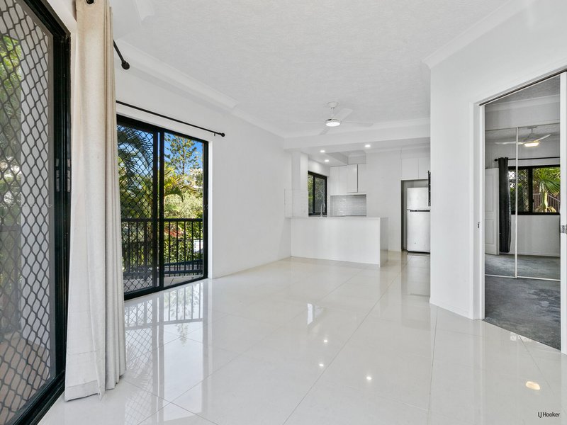 Photo - 4/1396 Gold Coast Highway, Palm Beach QLD 4221 - Image 3