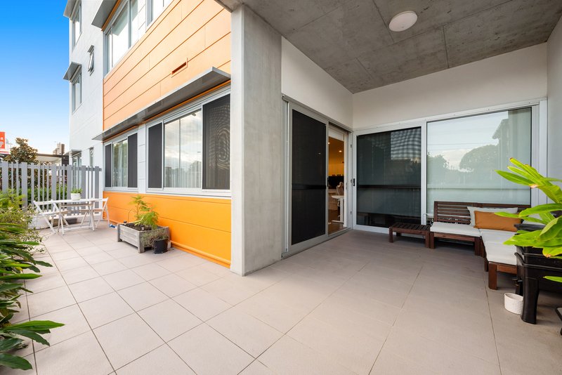 Photo - 413/986 Wynnum Road, Cannon Hill QLD 4170 - Image 17