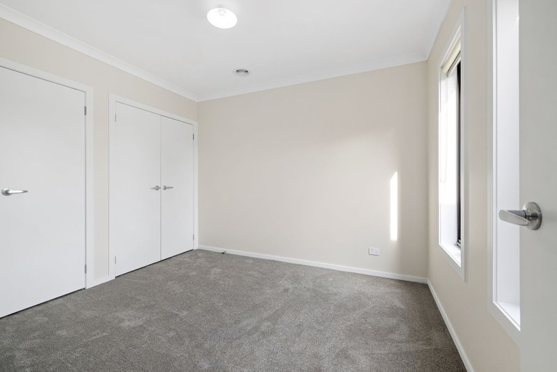 Photo - 4/14-16 Morgan Street, Sebastopol VIC 3356 - Image 4